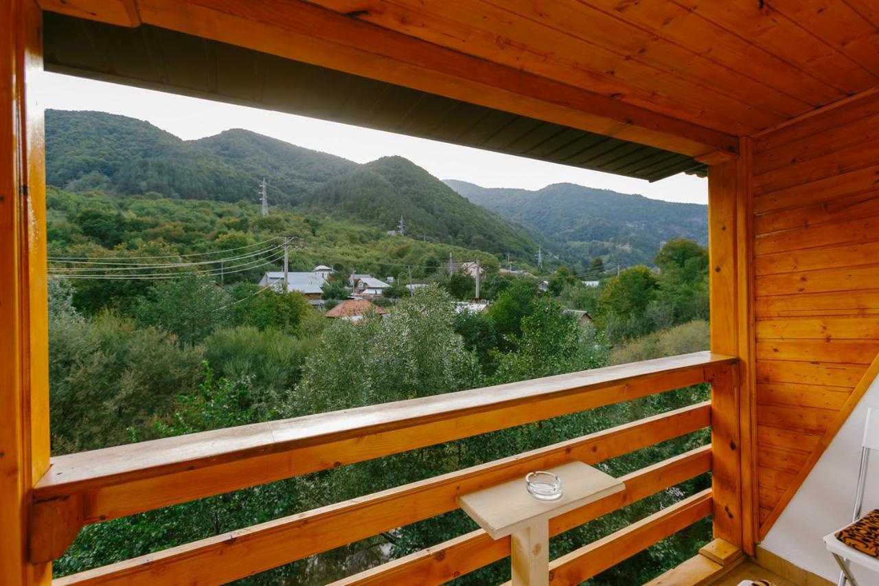 Penzion Casa Vio Nehoiu Exteriér fotografie